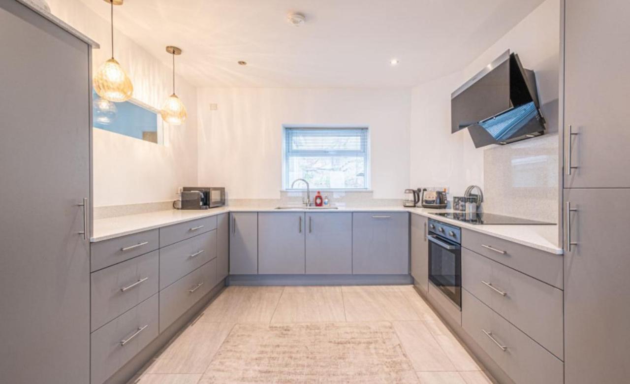 Promenade Apartment Panoramic Sea Views Portstewart Bagian luar foto