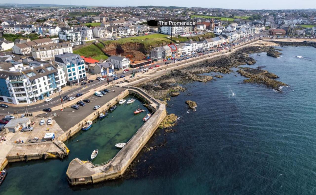 Promenade Apartment Panoramic Sea Views Portstewart Bagian luar foto